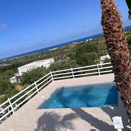 Agriturismoeloropizzuta Lido di Noto Exteriör bild