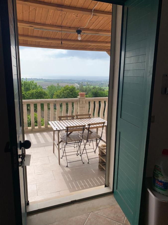 Agriturismoeloropizzuta Lido di Noto Exteriör bild