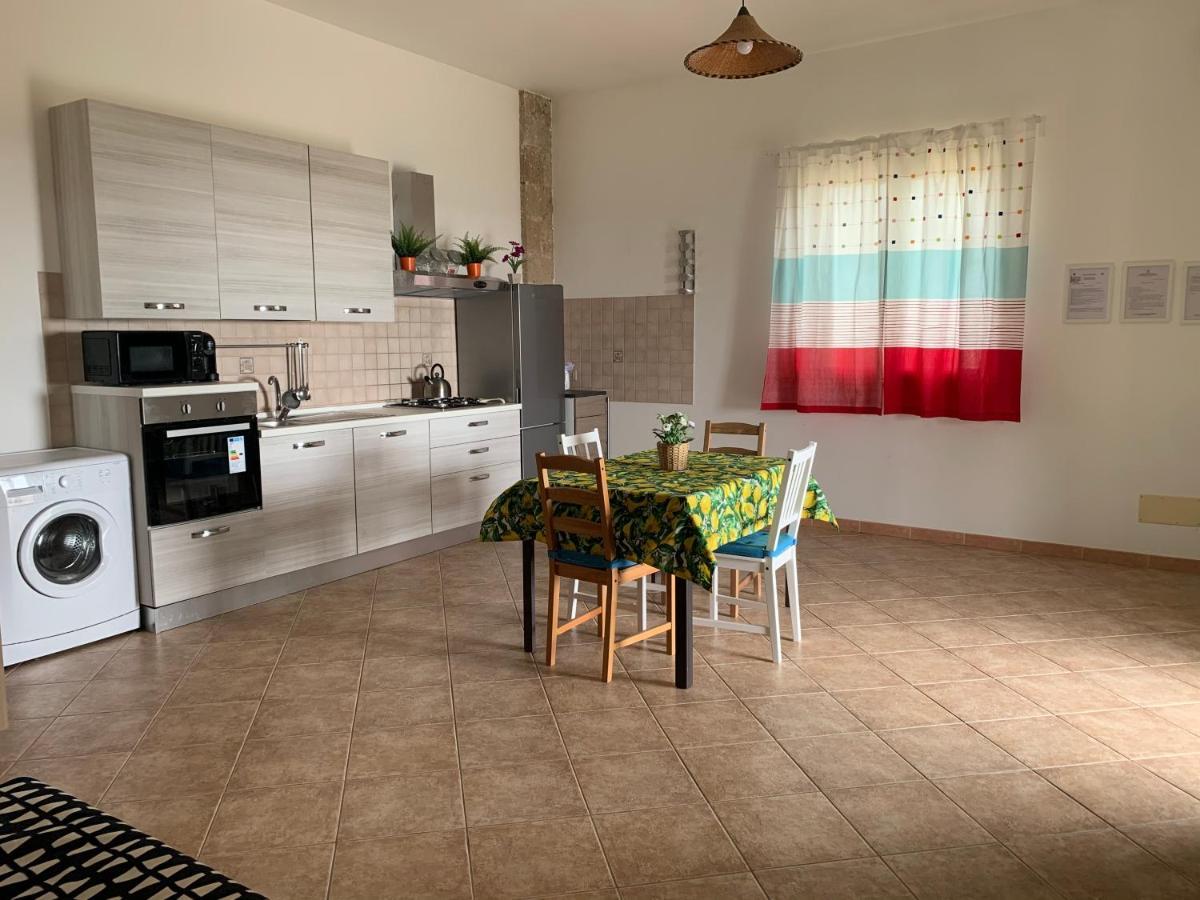 Agriturismoeloropizzuta Lido di Noto Exteriör bild