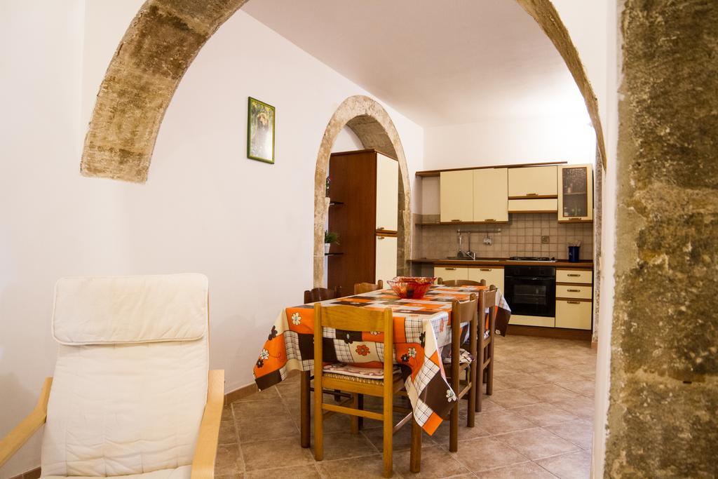 Agriturismoeloropizzuta Lido di Noto Exteriör bild