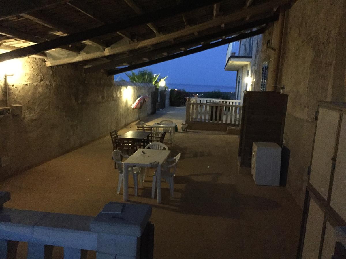 Agriturismoeloropizzuta Lido di Noto Exteriör bild
